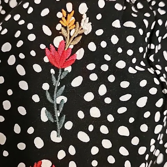 Embroidered Savanna Jane Top - Picture 6 of 8